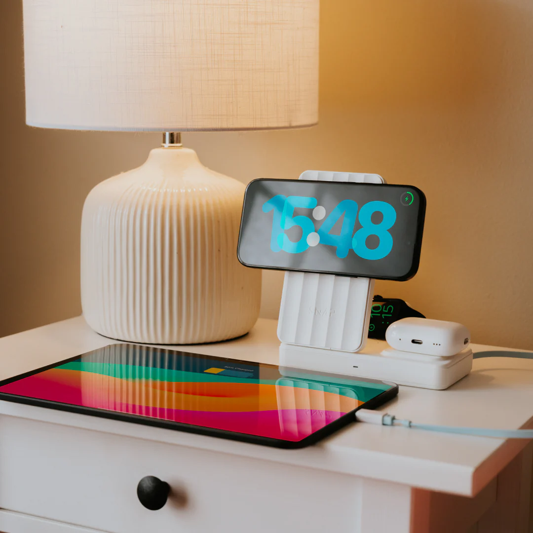 PowerBase 4 - 5 in 1 Charging Station - Image 16