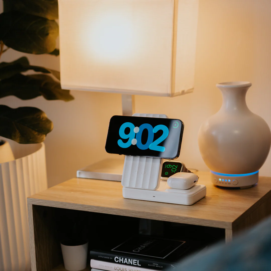 PowerBase 4 - 5 in 1 Charging Station - Image 5