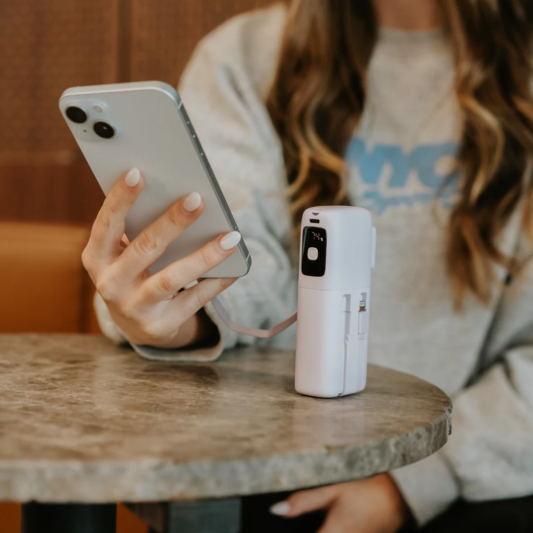 10,000mAh Slim Travel Power Bank - Image 10